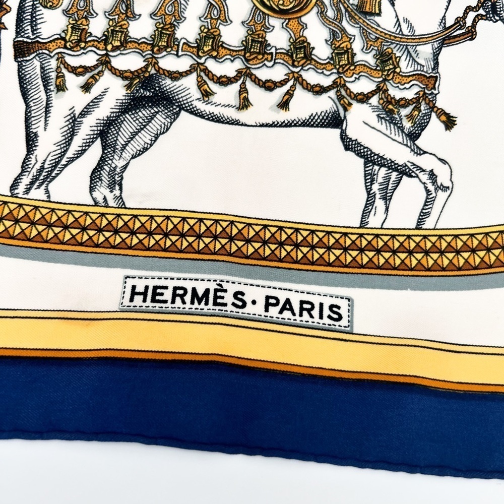 HERMES 100% silk scarf Carre 90 GRAND APPARAT Scarf Multicolor blue border - Picture 8 of 11